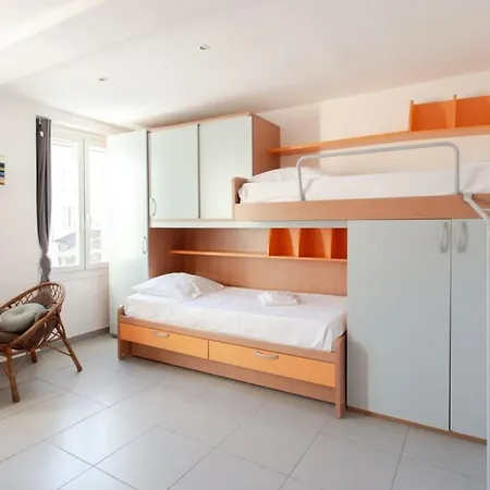Appartement Prado Furnished Cannes
